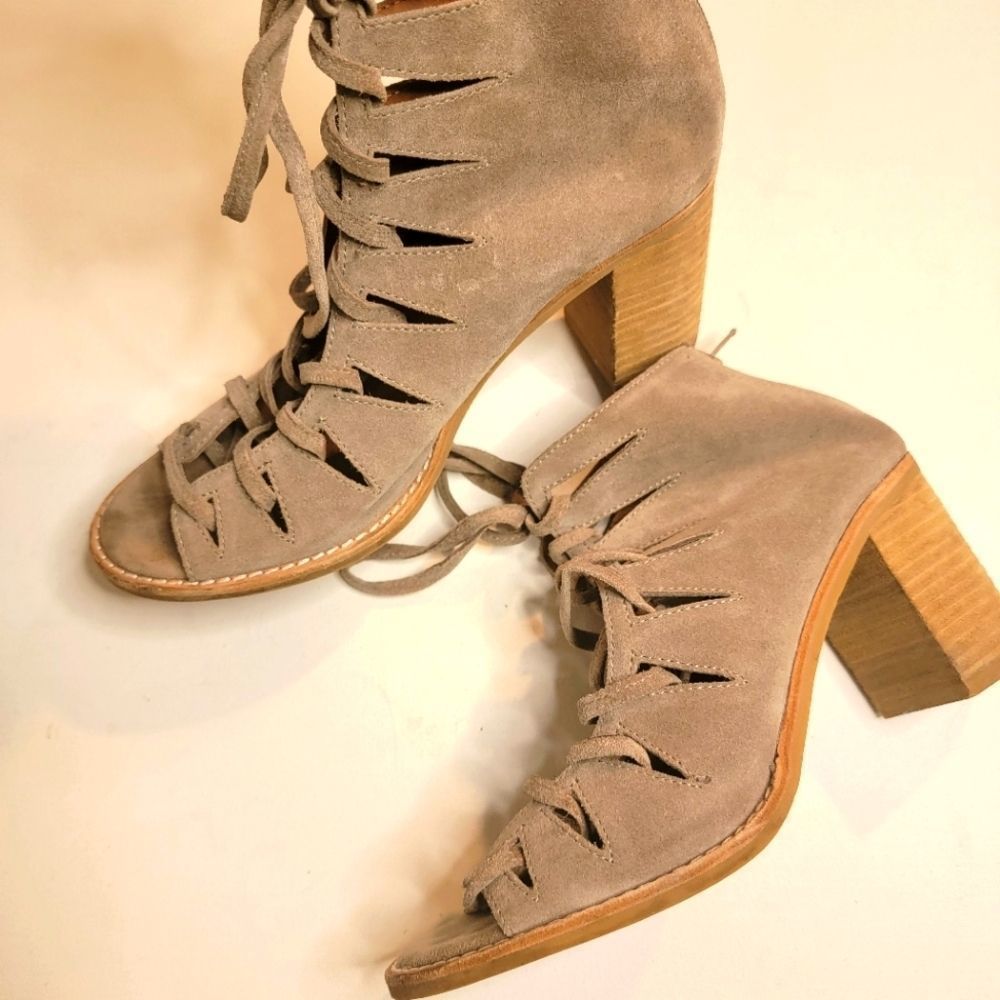 Jeffery Campbell Corwin Lace up Suede Leather Heels